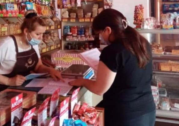 Магазины, рынки и кафе в Запорожской области нарушали карантин 