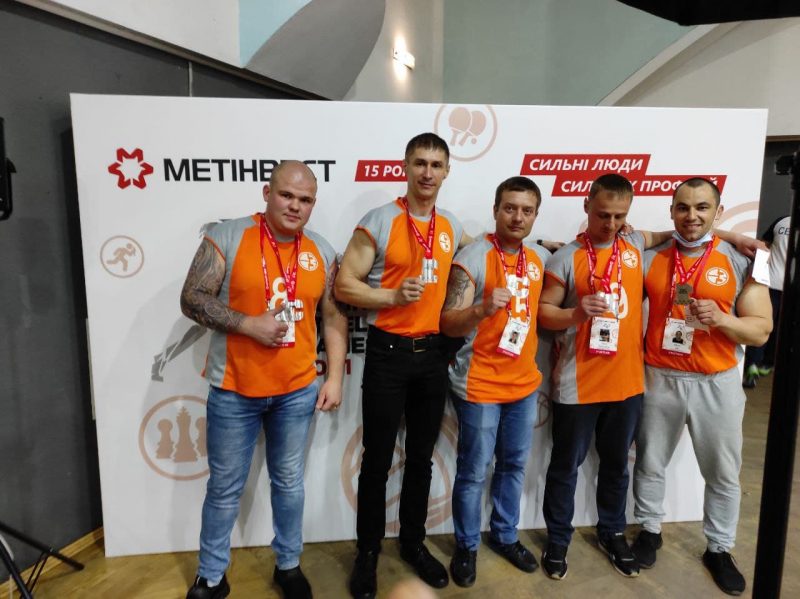 Сильні люди сильних професій отримали перші медалі на Metinvest Steel Games