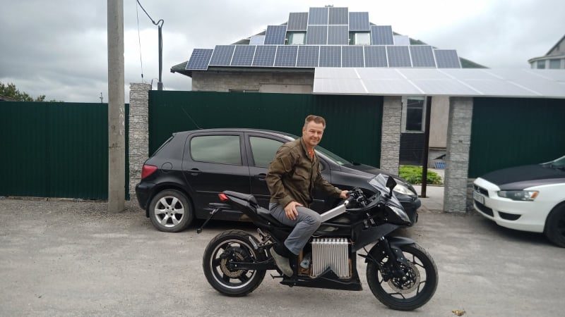 Олег Павловский на мотоцикле