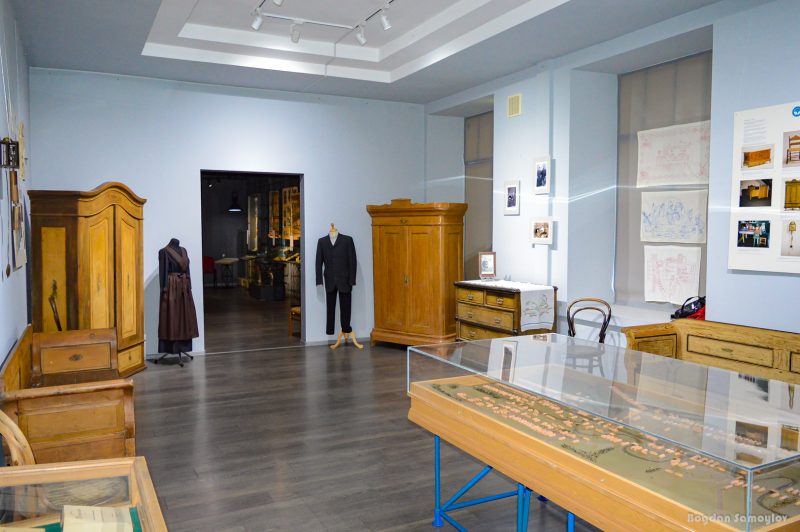 Что было символом благополучия у меннонитов: в запорожском музее открыли интересную выставку