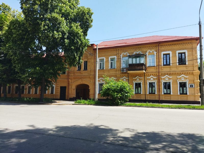 В сети показали, как в Запорожье выглядит доходный дом известного купца - фото