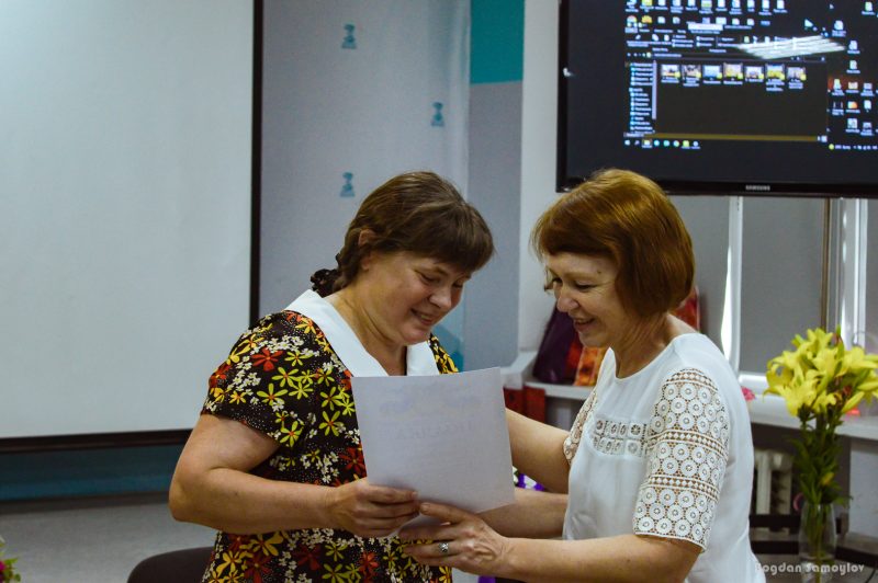 Запорожская писательница отпраздновала свой юбилей творчески