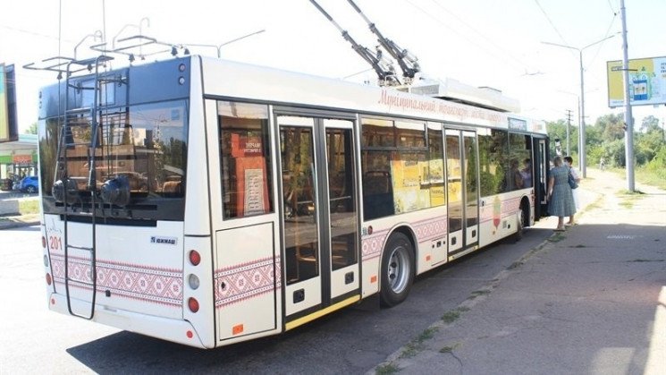 В Запорожье на два месяца ограничат троллейбусный маршрут