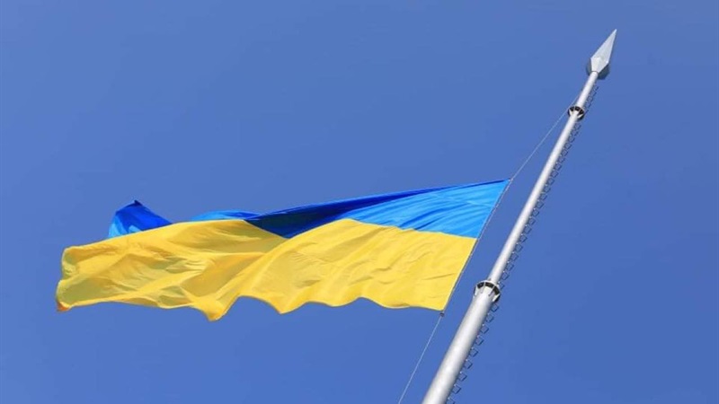 В Запорожье на Хортице подняли самый высокий флаг в городе (ФОТО)