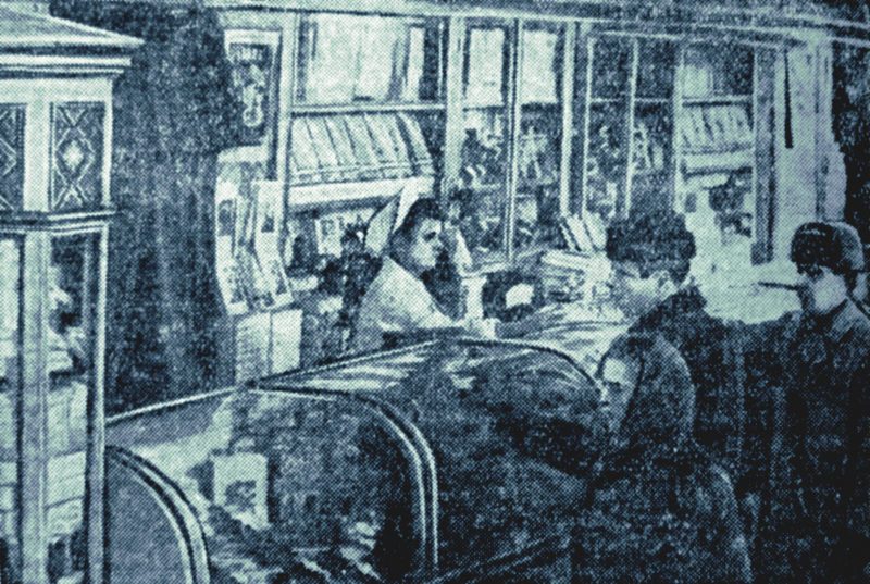 Как 60 лет назад в Запорожье выглядел популярный кондитерский магазин