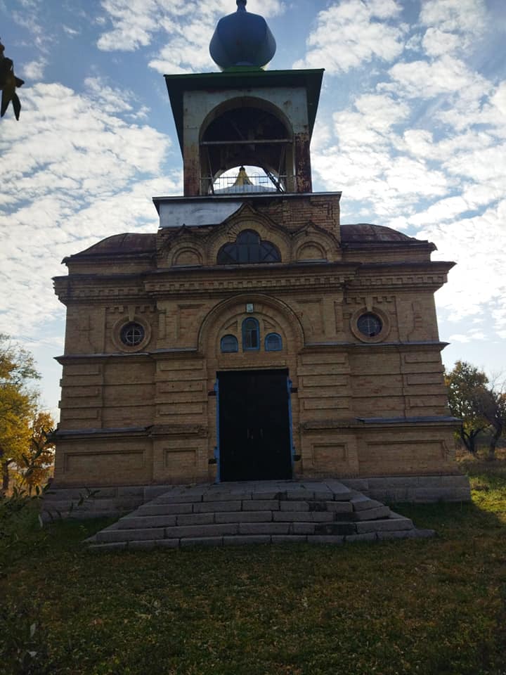 В селе Запорожской области сохранился старинный храм - фото 