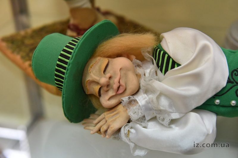 Выставка кукол