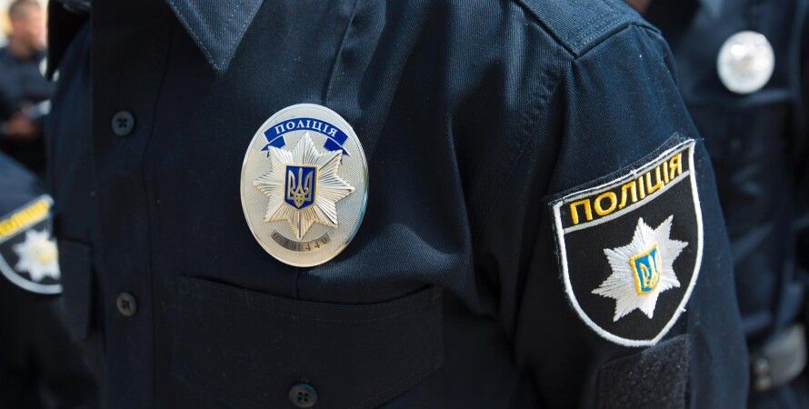 Антиковидный митинг в Запорожье: полицейские задержали пять человек (ВИДЕО)