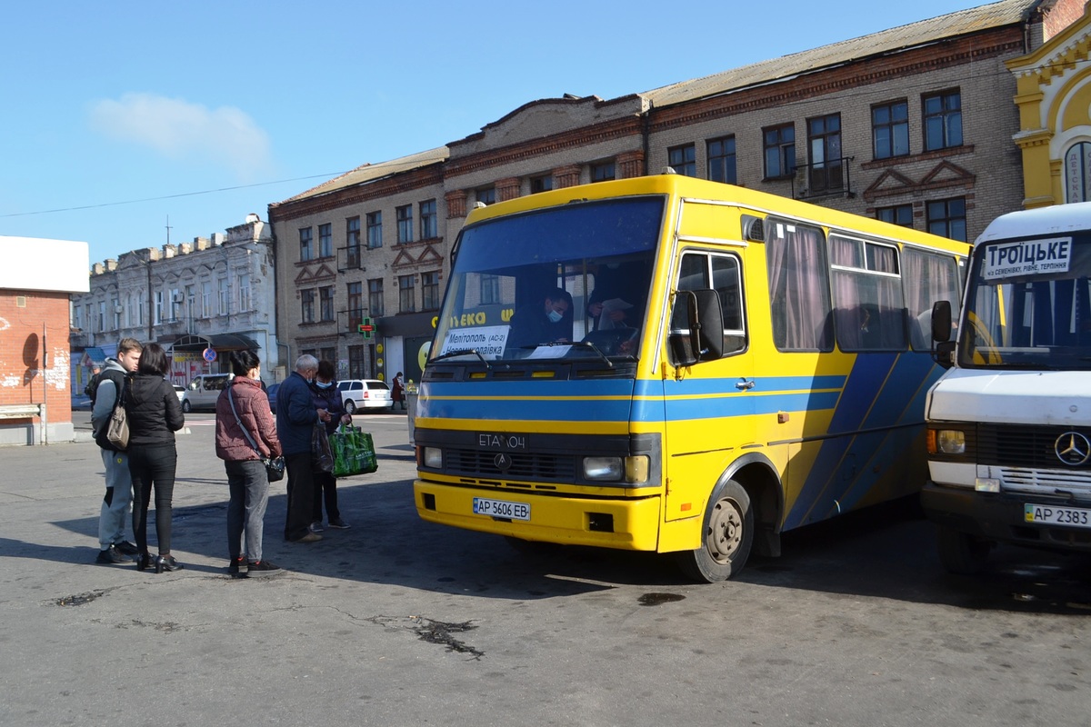 Заходили в каждую маршрутку: результат проверок общественного транспорта в Запорожской области (ФОТО)