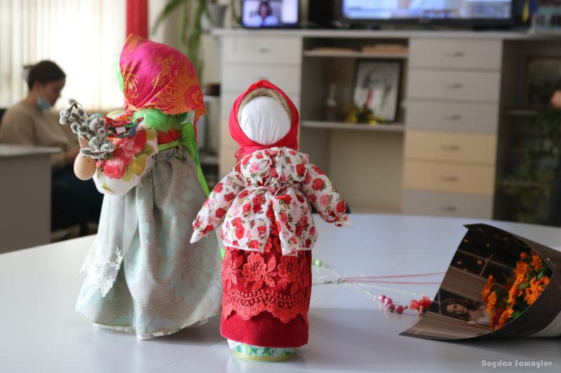 Запорожцев приглашают на мастер-класс по созданию куклы - покровительницы путешественников 