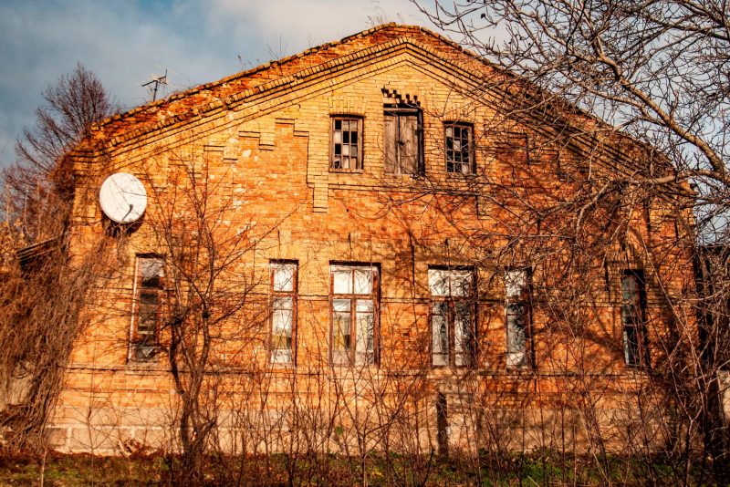 Как в селе Запорожской области выглядят здания бывшей колонии меннонитов - фото 