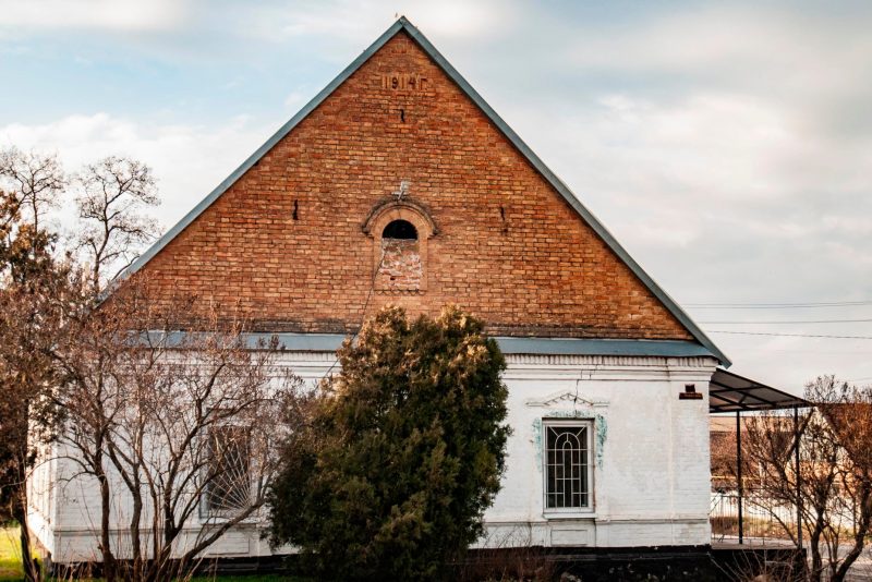 Как в селе Запорожской области выглядят здания бывшей колонии меннонитов - фото 