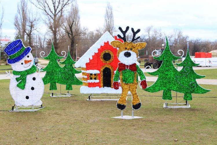 В Запорожье открыли рекордное количество новогодних локаций (ФОТО)