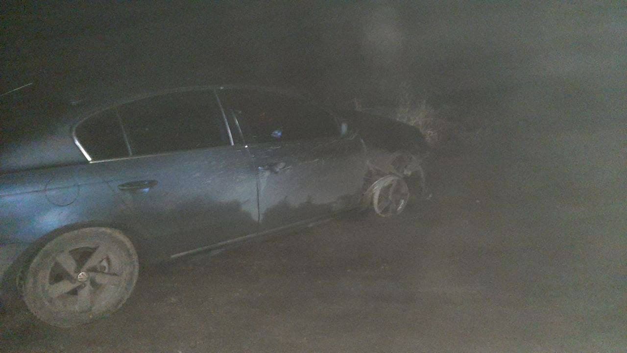 В Запорожье пассажир изрезал таксиста и угнал его авто (ФОТО)