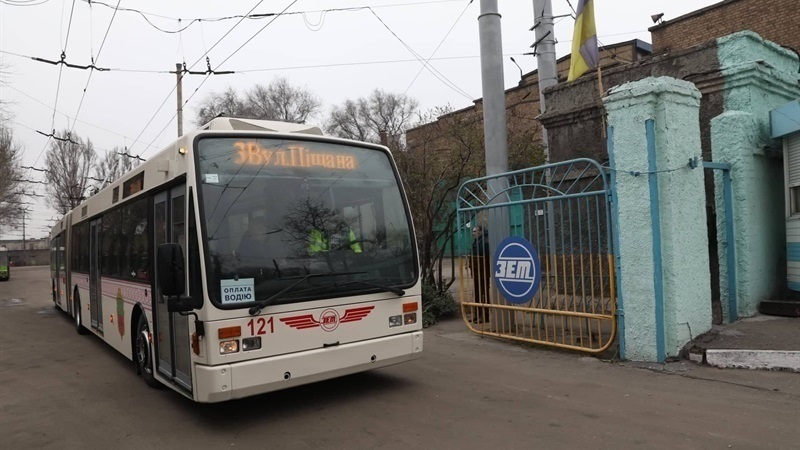 Подорожание проезда в Запорожье: сколько горожан участвовало в обсуждении решения о повышении тарифов