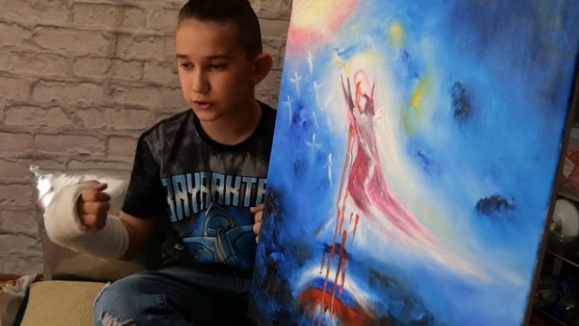 Хлопчик із Бердянську малює картини і допомагає українським військовим