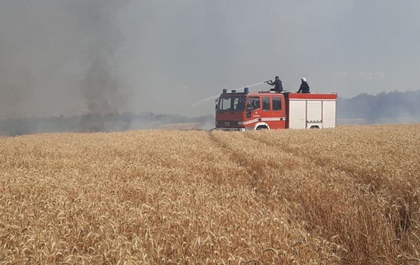 За несколько дней на Херсонщине сгорело более 230 гектаров пшеницы