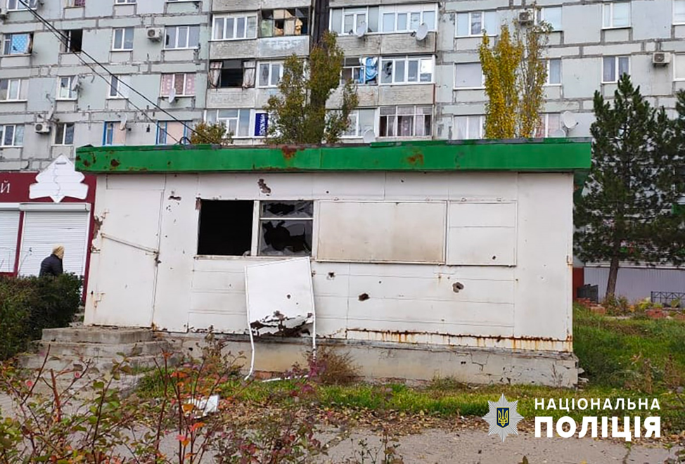 знищені домівки, потрощені багатоповерхівки, побиті авто – запорізька поліція задокументувала наслідки чергової збройної атаки росіян