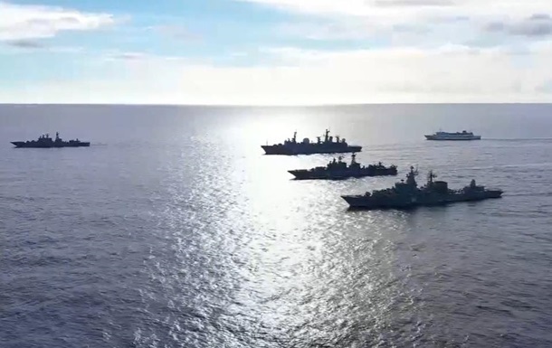ВМС повідомили, скільки бойових кораблів РФ є у Чорному та Азовському морях