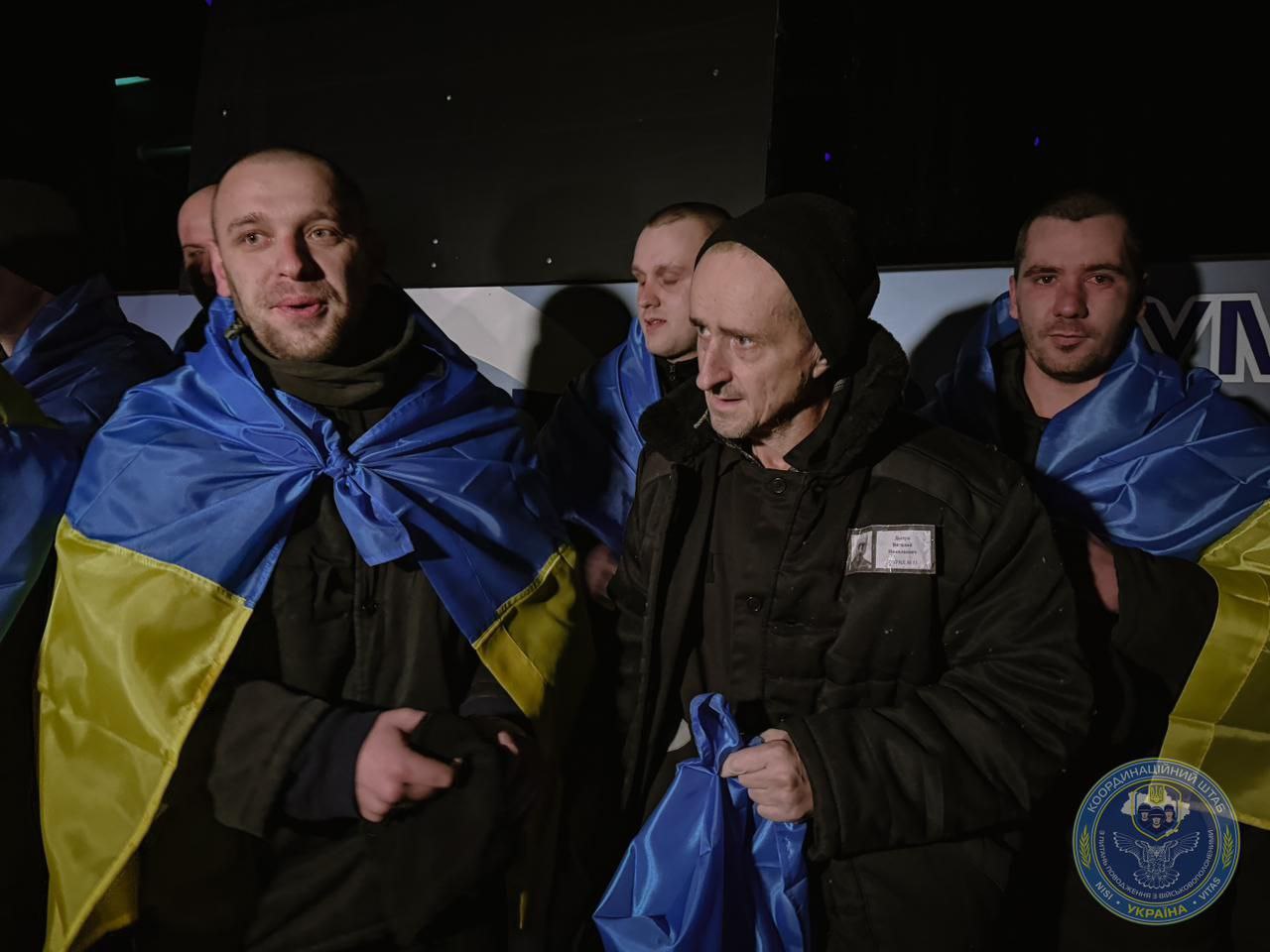 Сто українців сьогодні повернулись додому з російського полону - фото 5