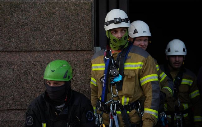 Росіяни вдарили по житловому будинку в Запоріжжі, загинула 27-річна жінка