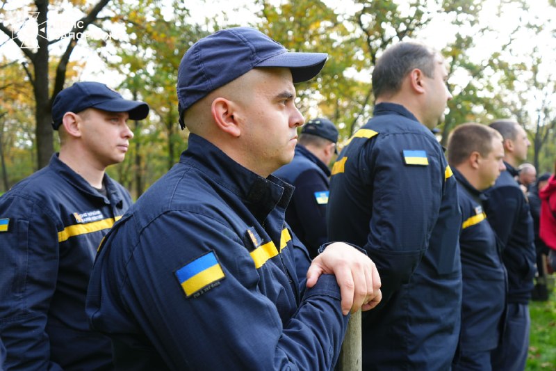 У парку Шевченка висадили 50 фруктових дерев — ДСНС — фото 9