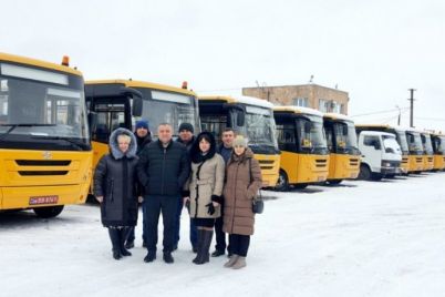 kirovogradshhina-otrimala-partiyu-z-11-novih-shkilnih-avtobusiv-zaz-podrobiczi-foto.jpg