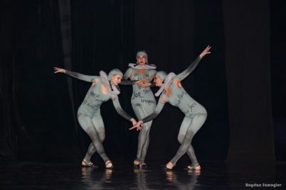 nastoyashhie-shekspirovskie-strasti-zaporozhskij-teatr-pokazal-spektakl-o-lyubvi-foto.jpg
