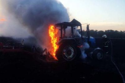okkupanty-obstrelom-unichtozhili-traktornuyu-brigadu-v-zaporozhskoj-oblasti.jpg