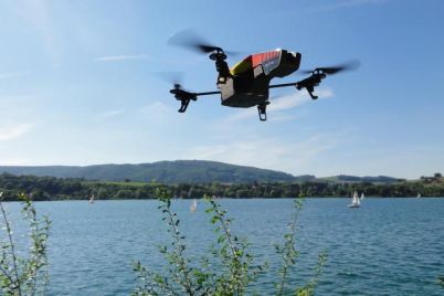 parrot_ar.drone_.jpg