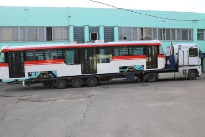 plyus-tri-v-zaporozhe-izgotovyat-tramvai-sobstvennogo-proizvodstva.jpg