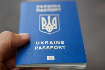 unikalnij-vipadok-meshkanecz-zaporizhzhya-otrimav-svij-pershij-pasport-u-27-rokiv.jpg