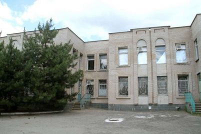 v-melitopoli-okupanti-rozmistili-vijskovij-shpital-u-dityachomu-sanatorid197.jpg