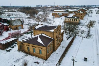 v-sele-zaporozhskoj-oblasti-sohranilas-starinnaya-mennonitskaya-fabrika-foto.jpg