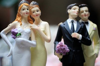 v-ukraine-predlagayut-razreshit-odnopolye-braki.jpg