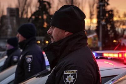v-zaporozhe-policzejskie-usilili-patrulirovanie-ulicz-v-vechernee-i-nochnoe-vremya.jpg