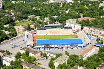 v-zaporozhe-stadion-slavutich-arena-peredayut-v-posutochnuyu-arendu.jpg