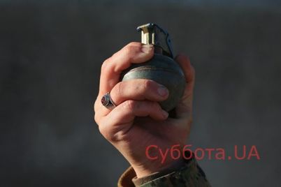 v-zaporozhskoj-oblasti-muzhchina-rasplatilsya-granatoj-za-poezdku-v-taksi.jpg