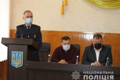 v-zaporozhskoj-oblasti-predstavili-novyh-nachalnikov-rajonnyh-upravlenij-policzii.jpg