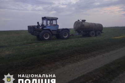v-zaporozhskoj-oblasti-traktorist-pogib-pod-kolesami-svoego-zhe-traktora.png