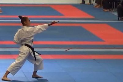 yuna-zaporizhanka-marina-litvinenko-viborola-nagorodu-na-chempionati-svitu-z-karate.jpg