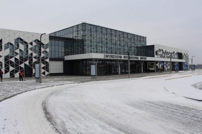 zaporizkij-aeroport-planud194-vidkriti-novi-rejsi-ta-vidnoviti-prizupineni-foto.jpg
